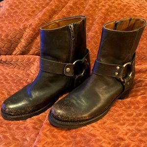 Frye Leather Goods Ankle Boots Booties Boots. Size 9.5 medium women’s.